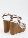 platform in nappa with thread embroidery