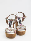 platform in nappa with thread embroidery
