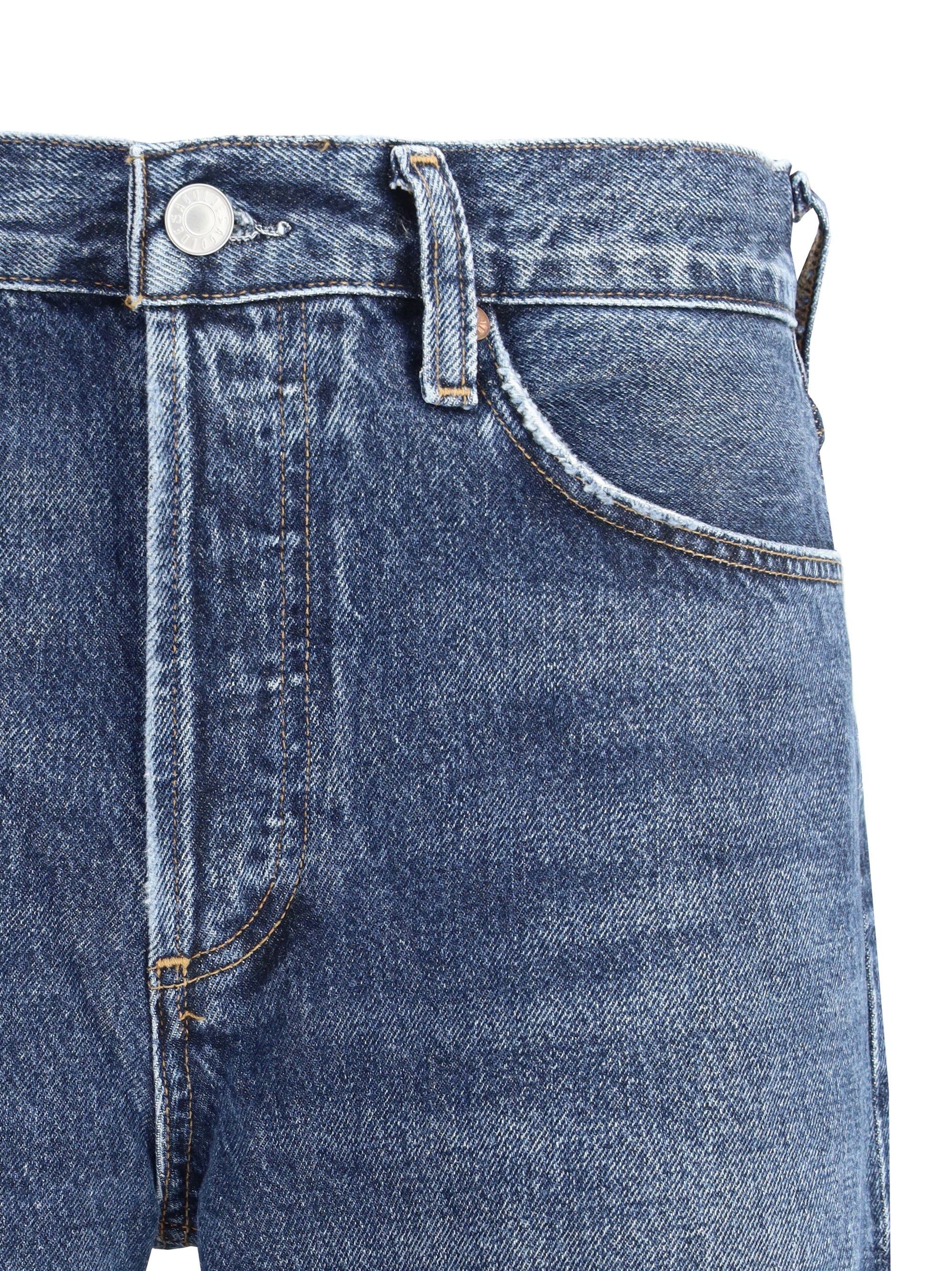 straight jeans
