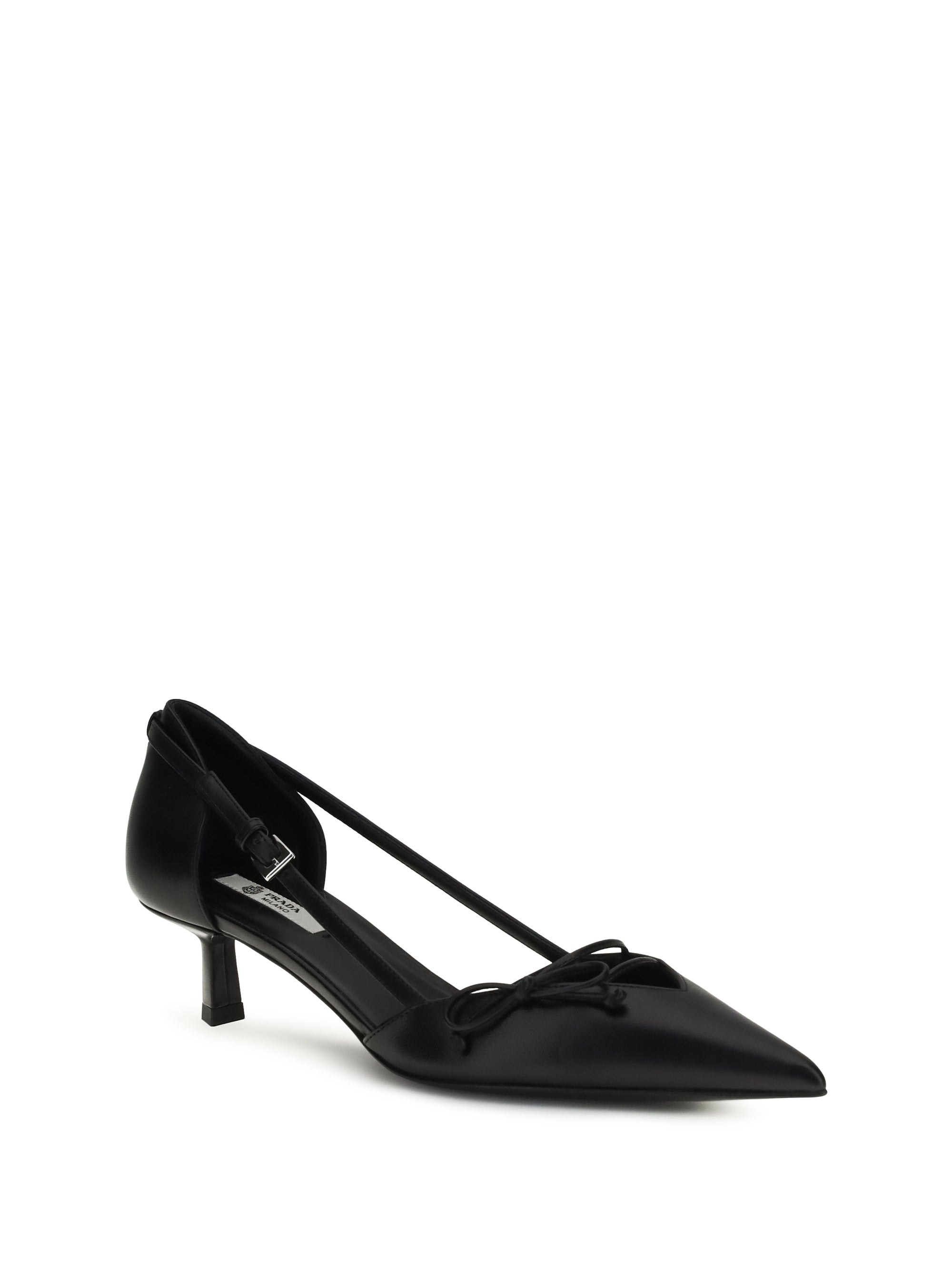 side-cut leather pumps