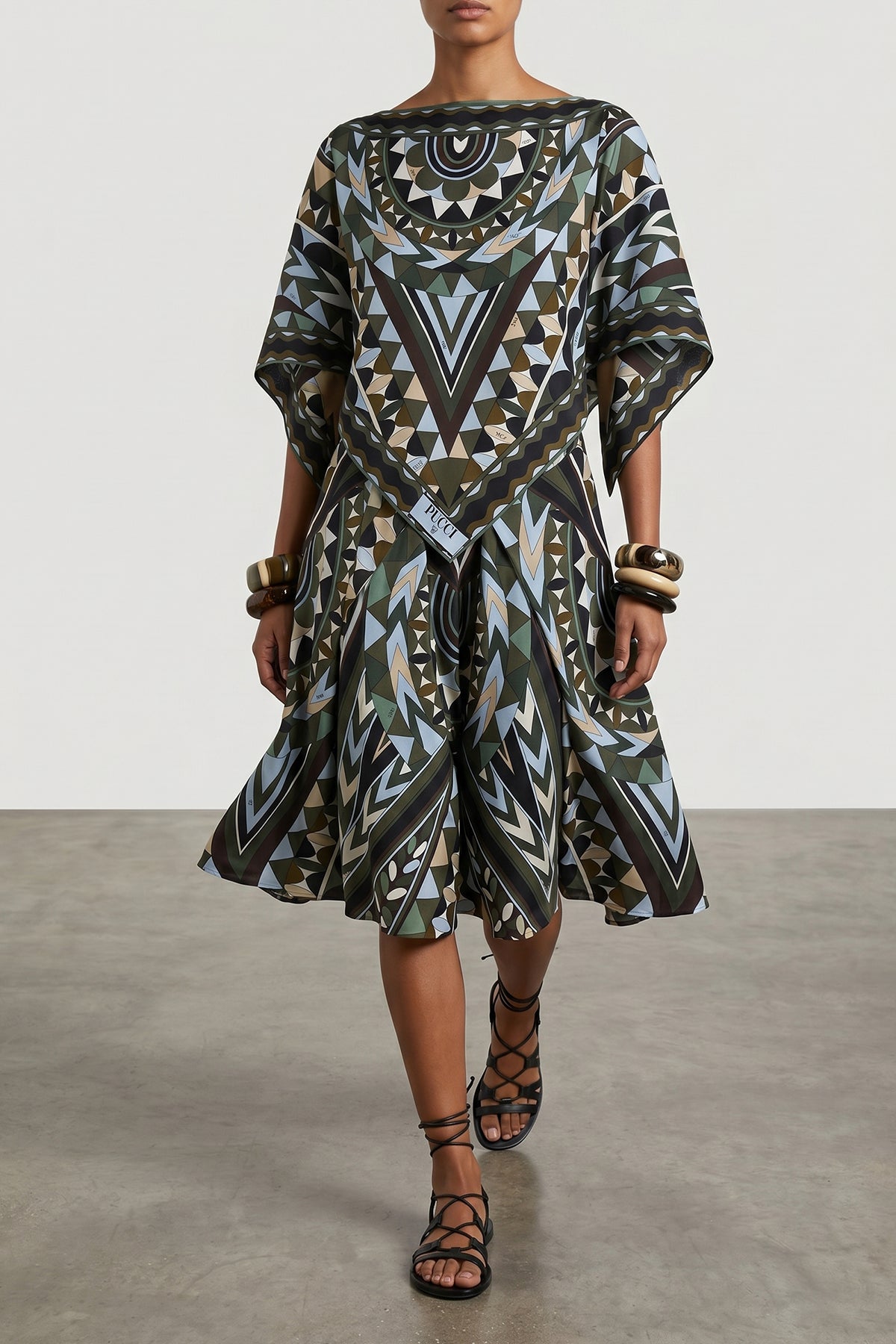 PUCCI 38 all over manuba print wide sarong print silk twill pants