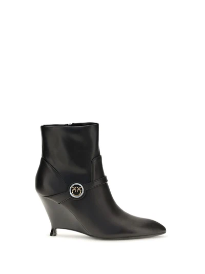 gwen leather ankle boots