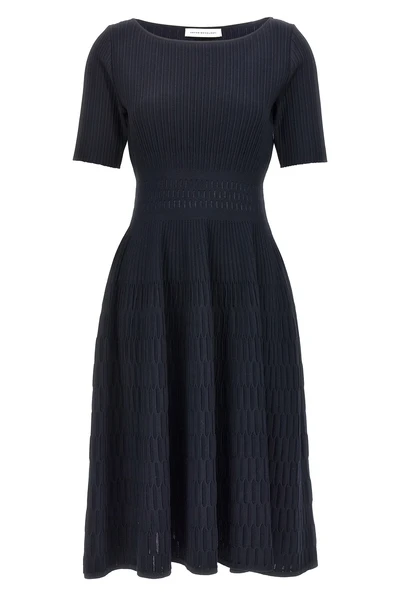 hela dress in stretch textured fabric