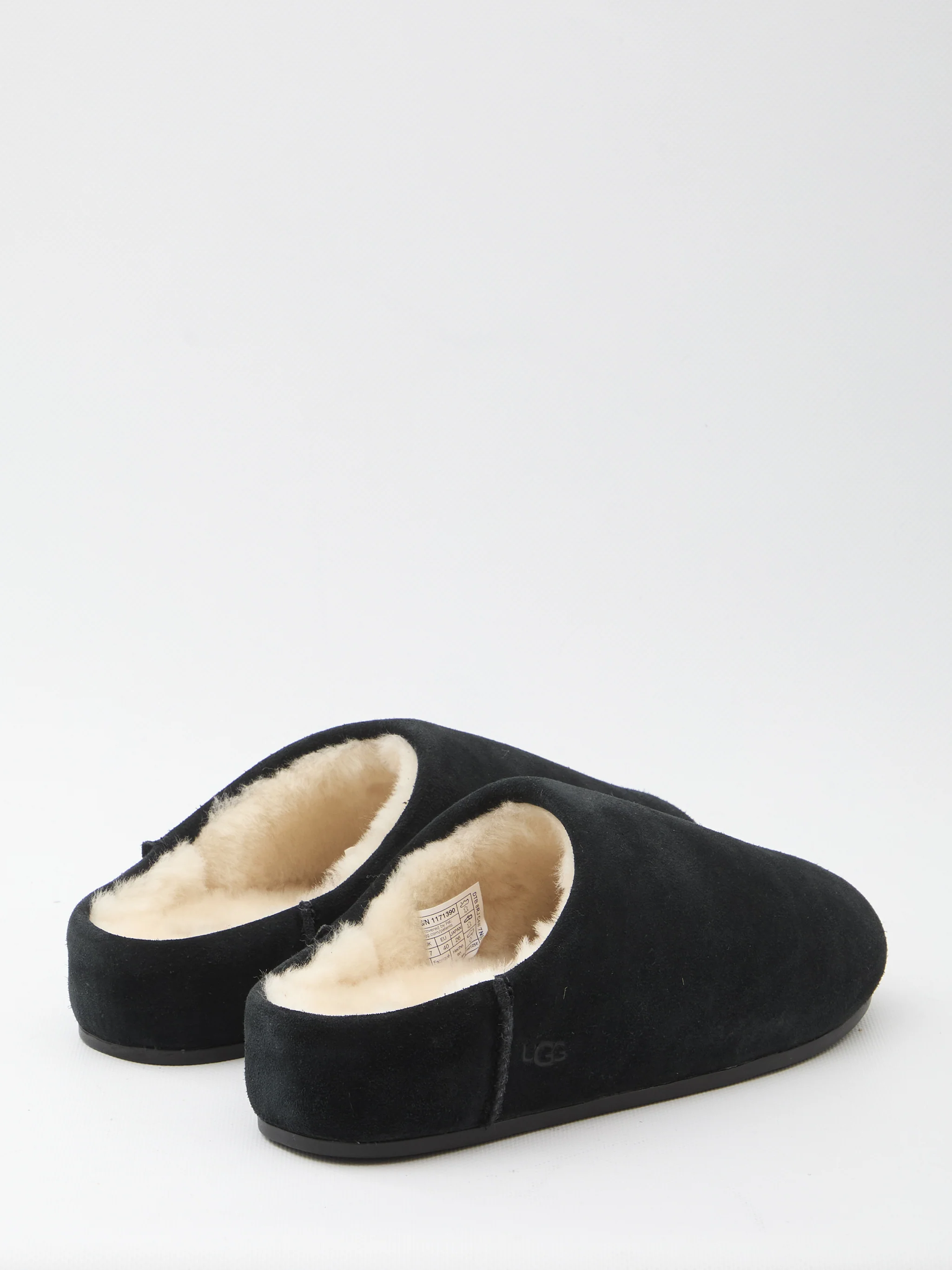 elea slip-on ugg