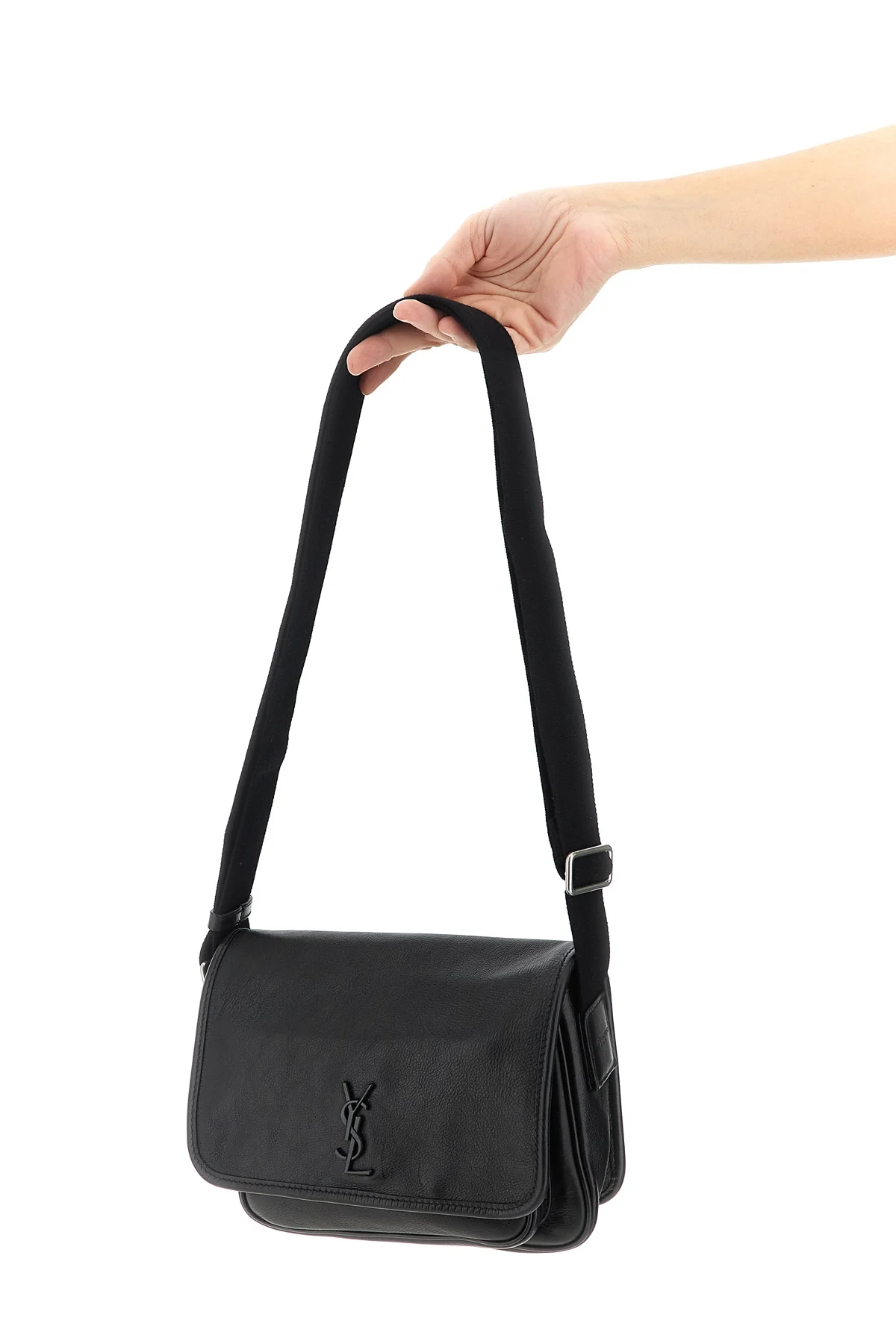 small niki hammered leather crossbody bag in messenger style