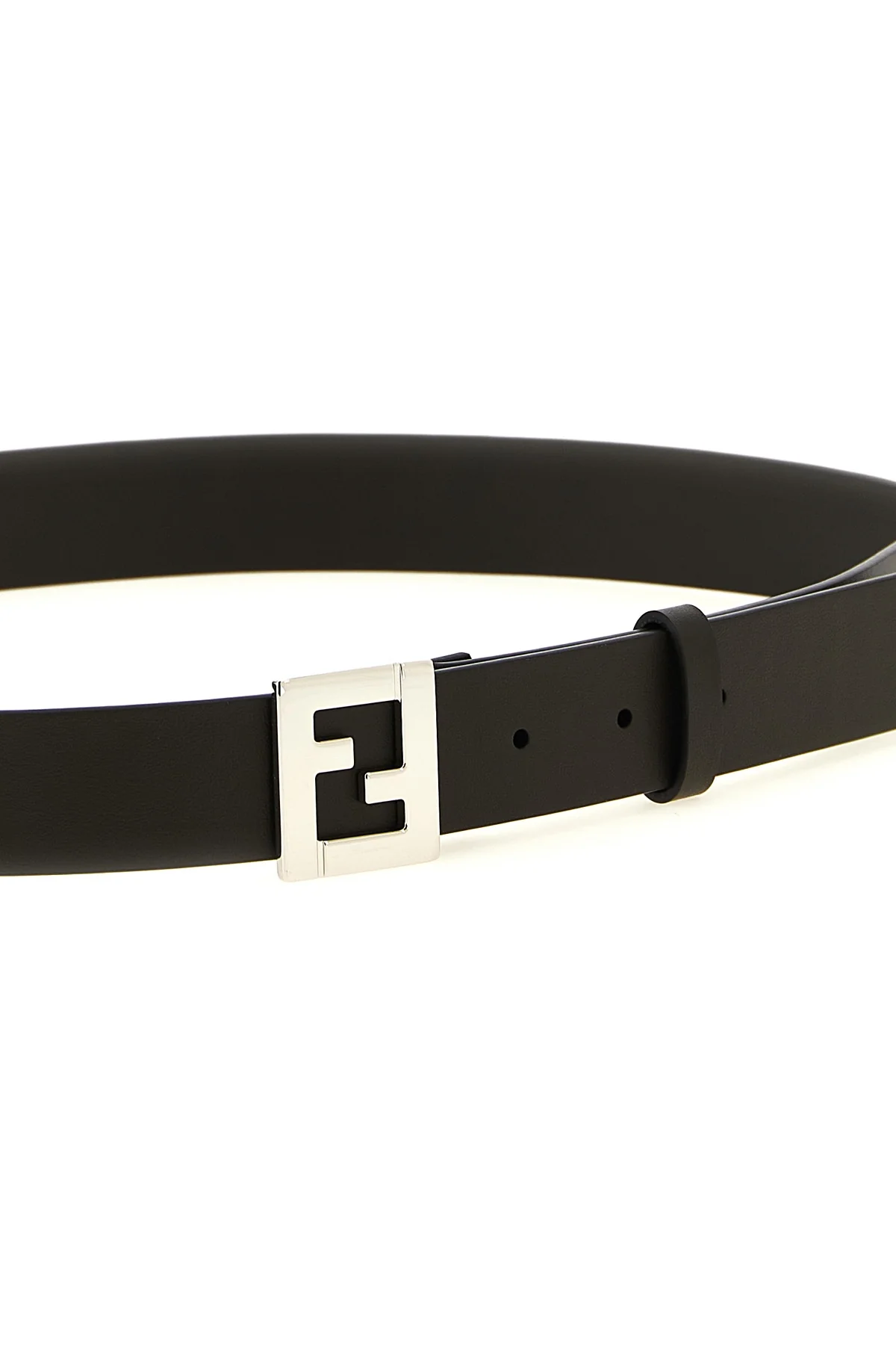 the fendi belt in fine smooth calf leather
