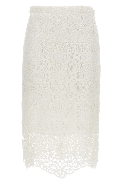 lace skirt