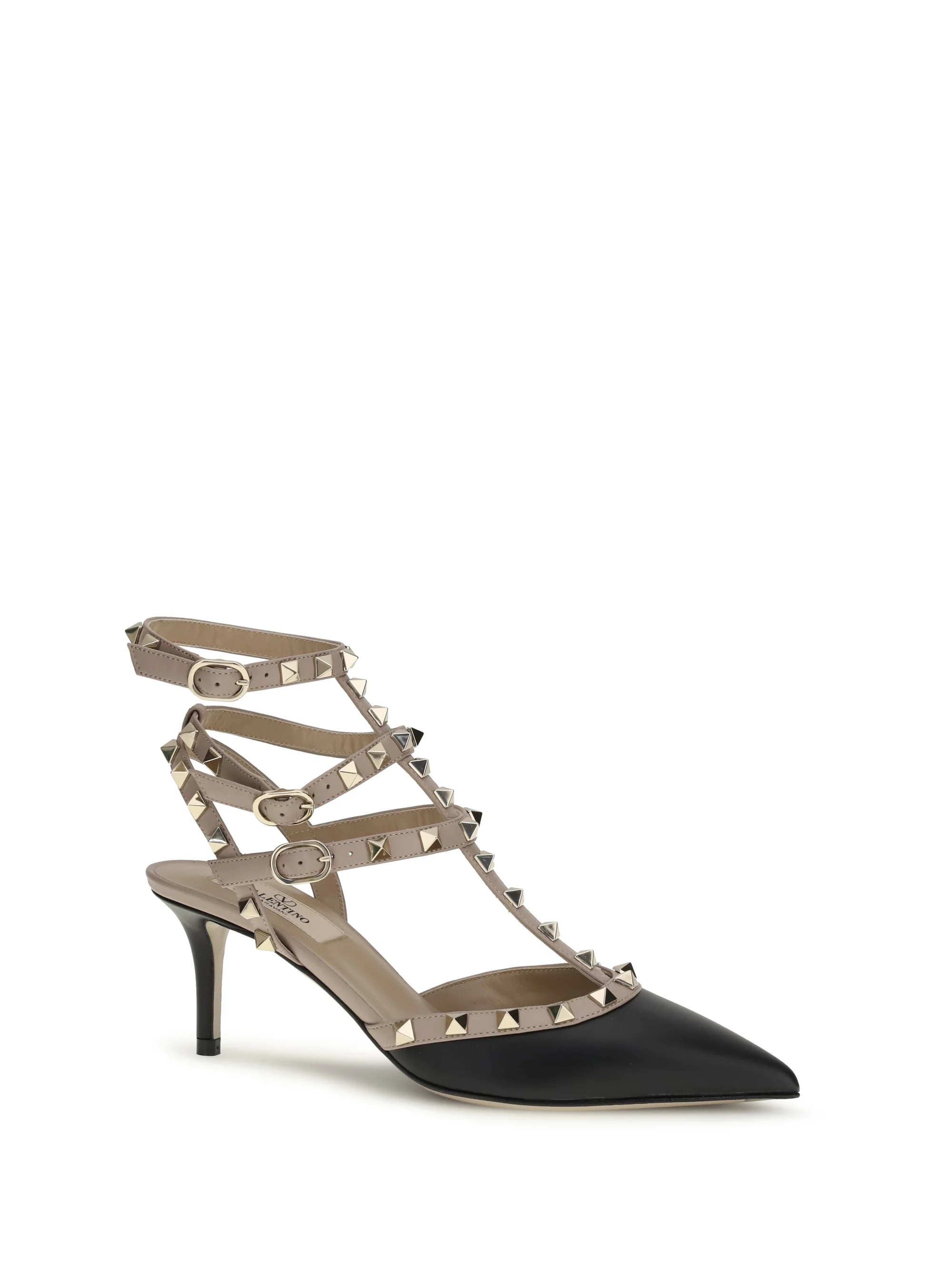 rockstud pumps
