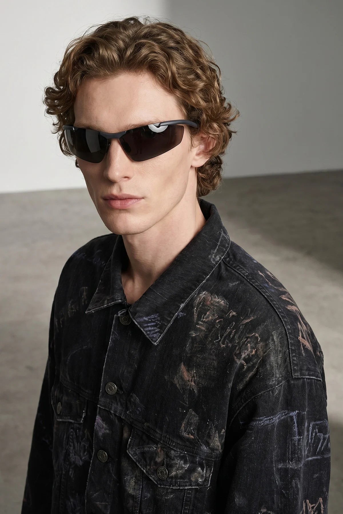 BALENCIAGA OS boomerang sunglasses in matte metal