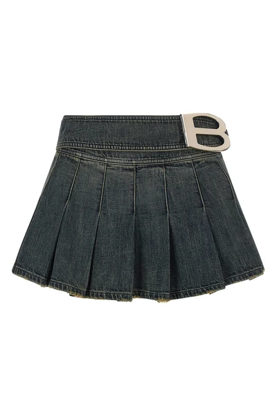 buckle pleated flared and pleated skirt in stonewashed stretch cotton denim
