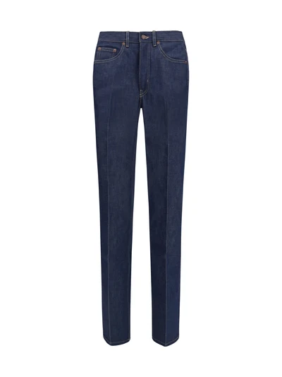 four-pocket jeans