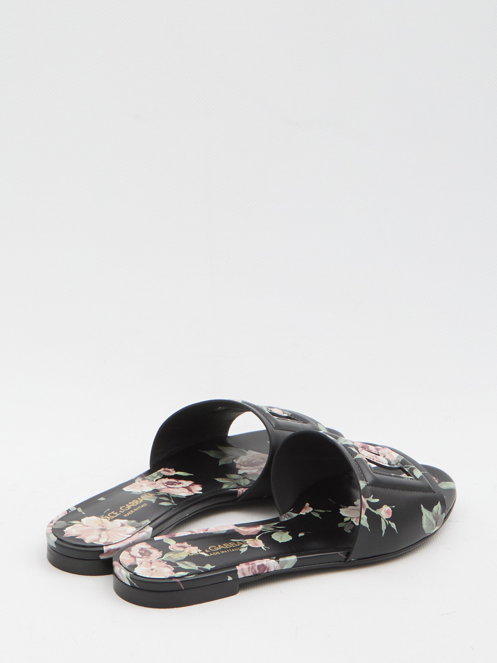 floral beachwear slides
