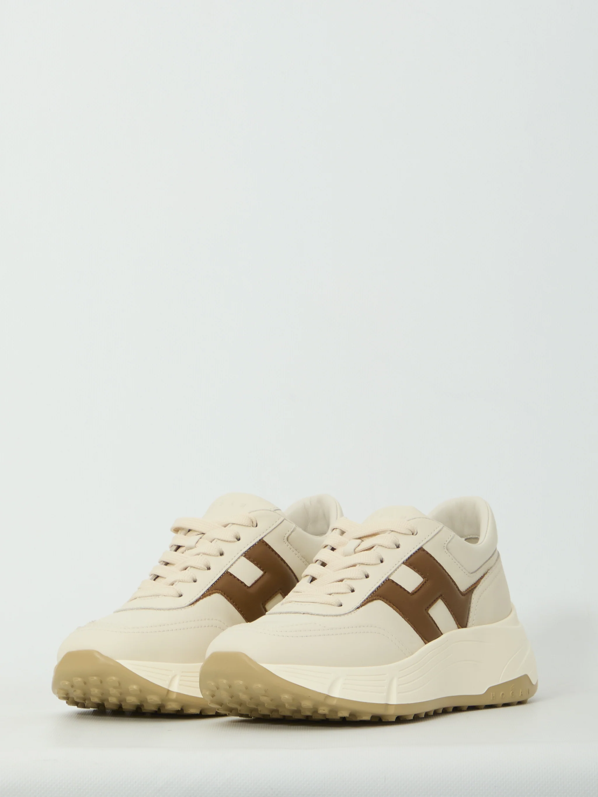 hogan h669 sneakers