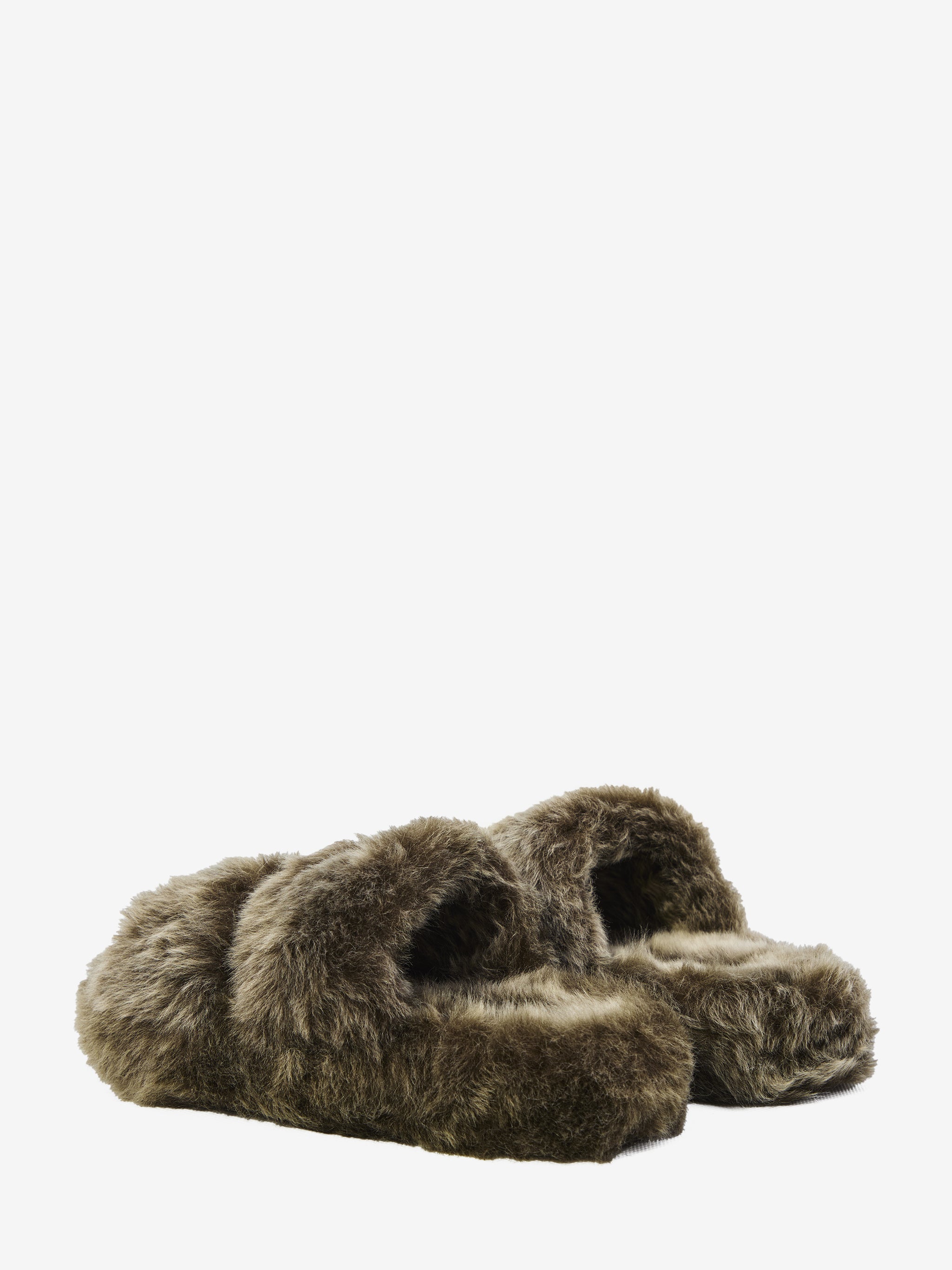 triomphe 05 fur shearling slides