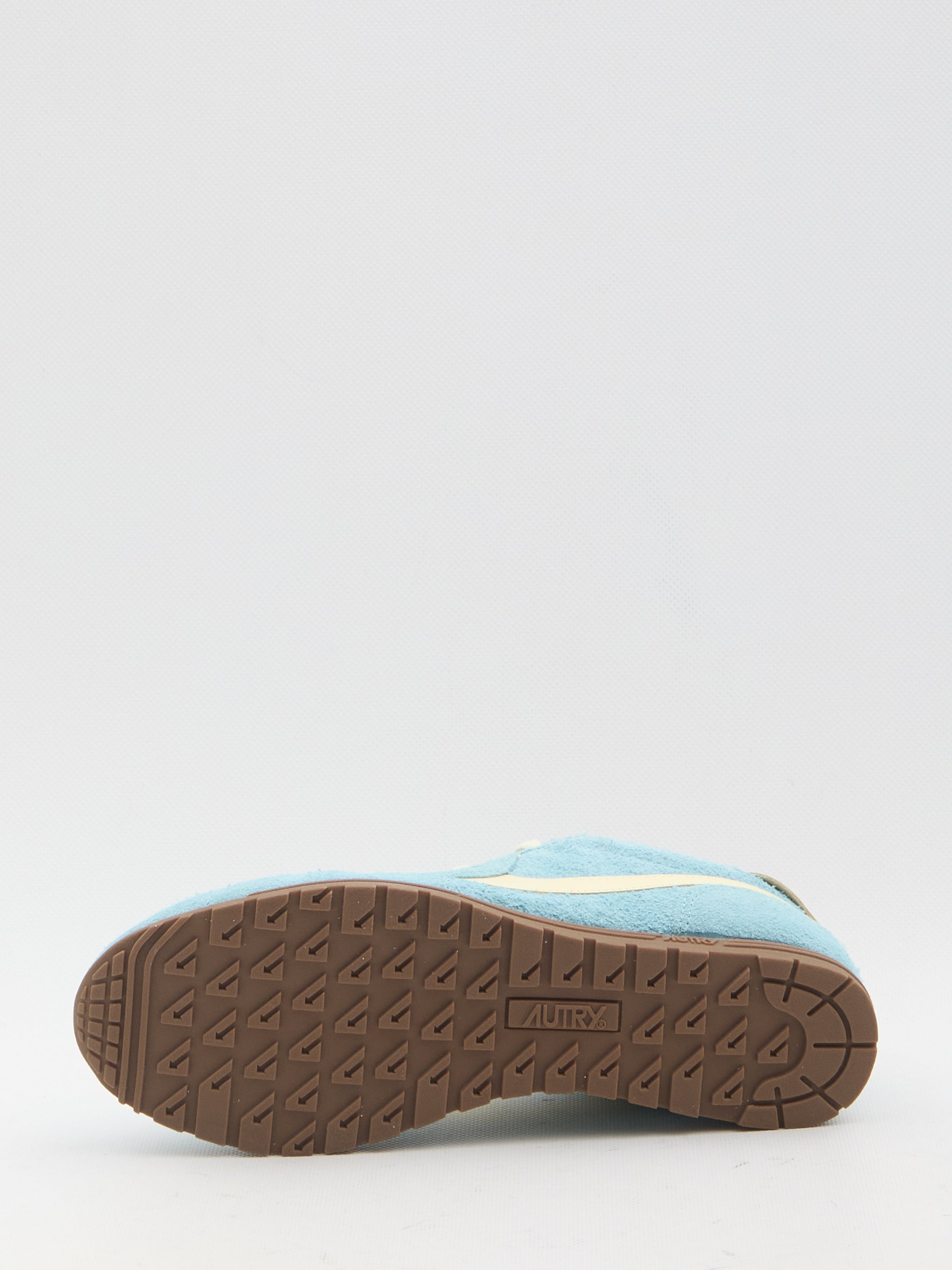 windspin sneakers
