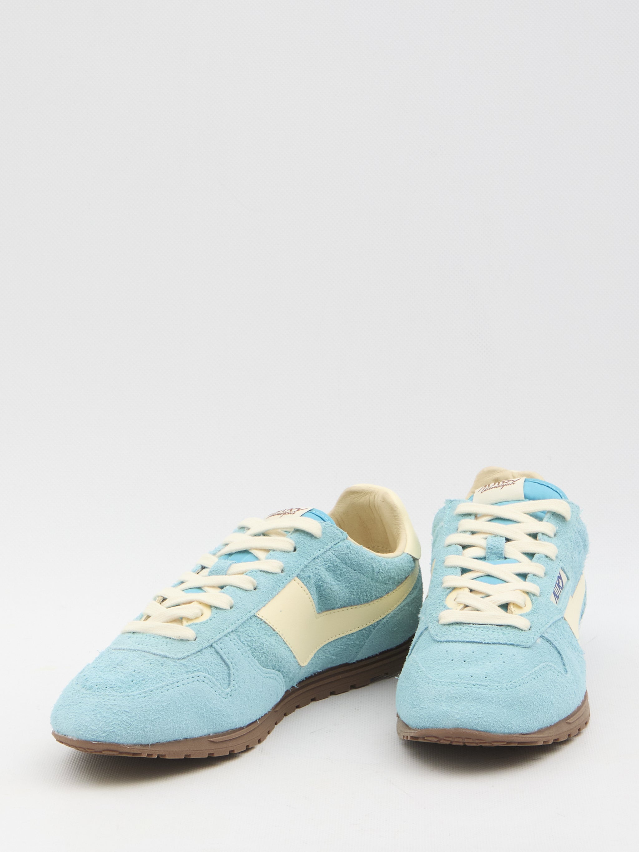 windspin sneakers