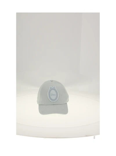 hat d player medallion denim