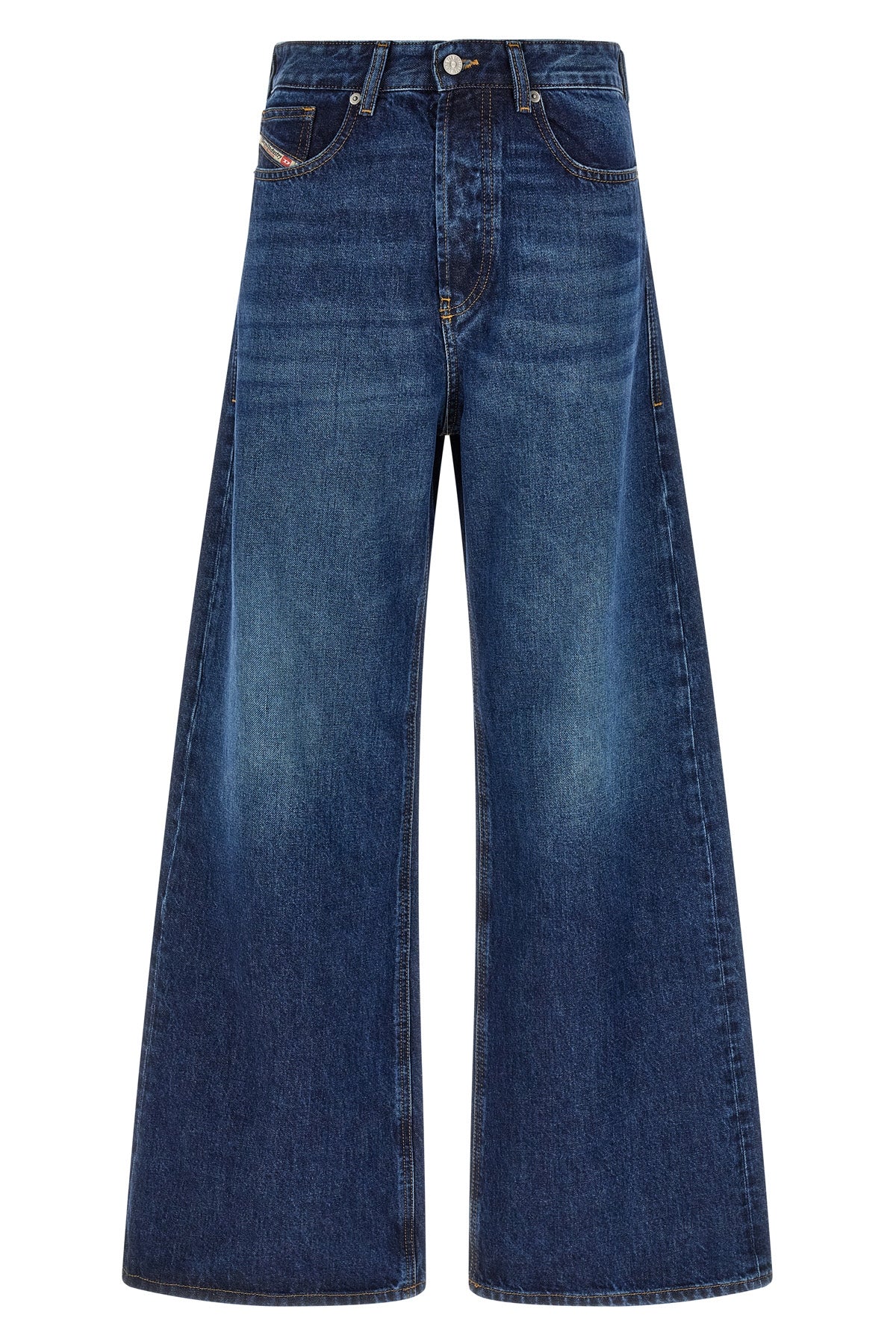 DIESEL 27 the 1996 d-sire jeans diesel redefine the volumes of the daily wardrobe throug