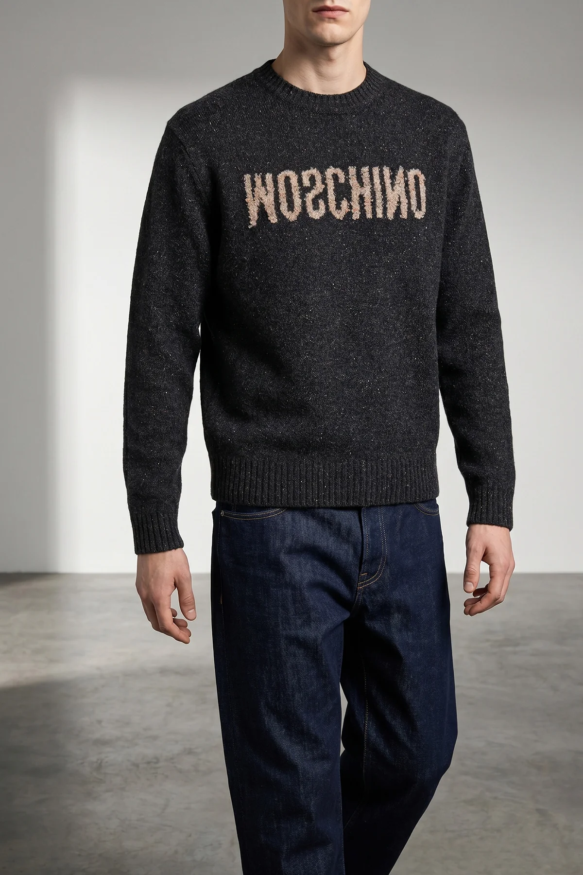 MOSCHINO 48 the moschino crewneck sweater