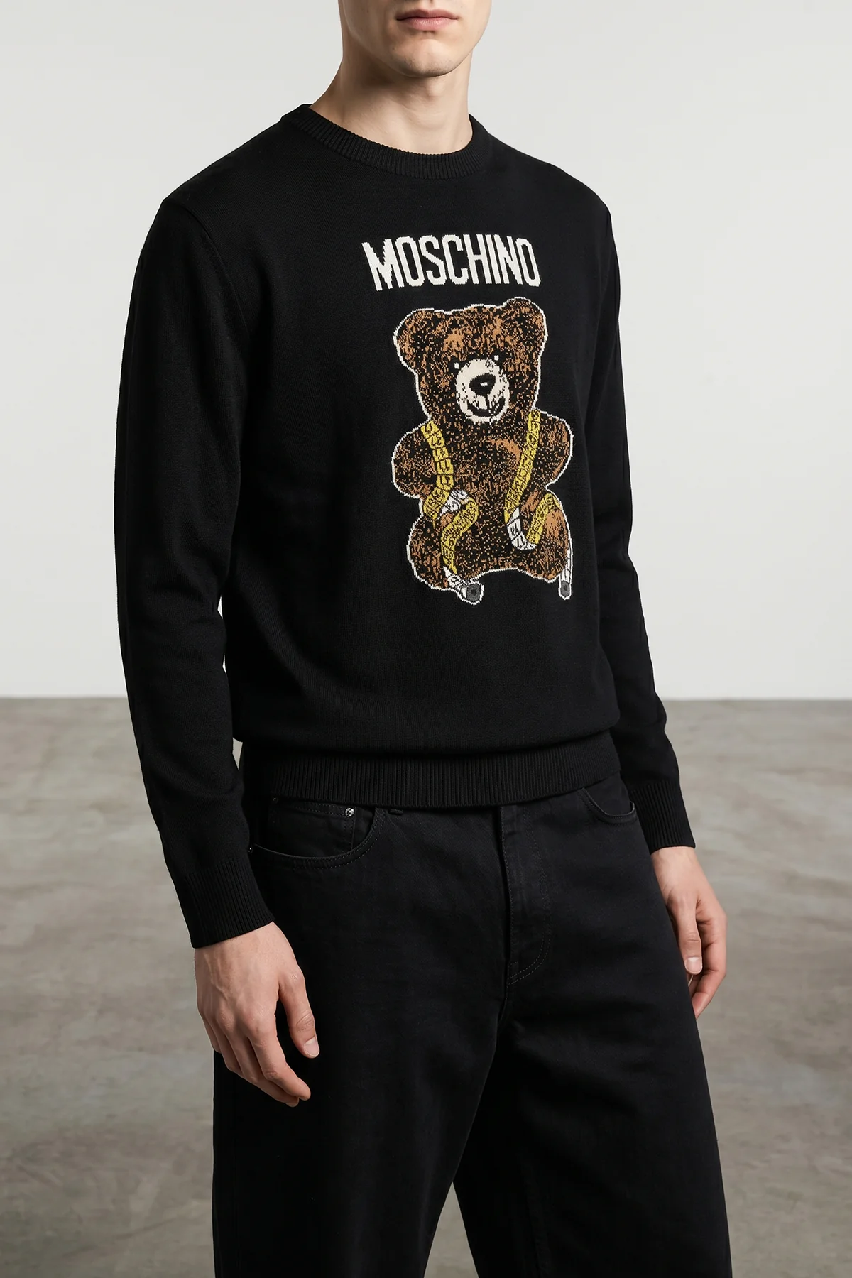 MOSCHINO 48 moschinos crewneck sweater