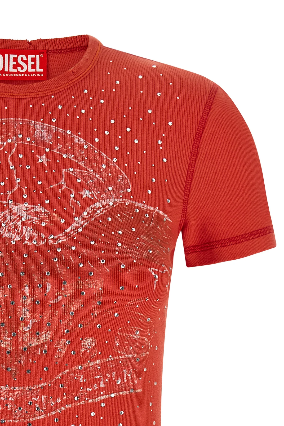 the diesel t-marsy-rib-cry t-shirt redefines casual aesthetics through a sarto