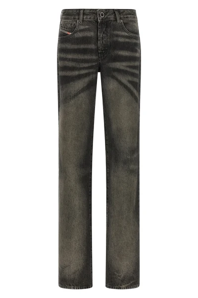 diesel d-liet-fsj jeans define a new urban aesthetic through a sartorial cotto