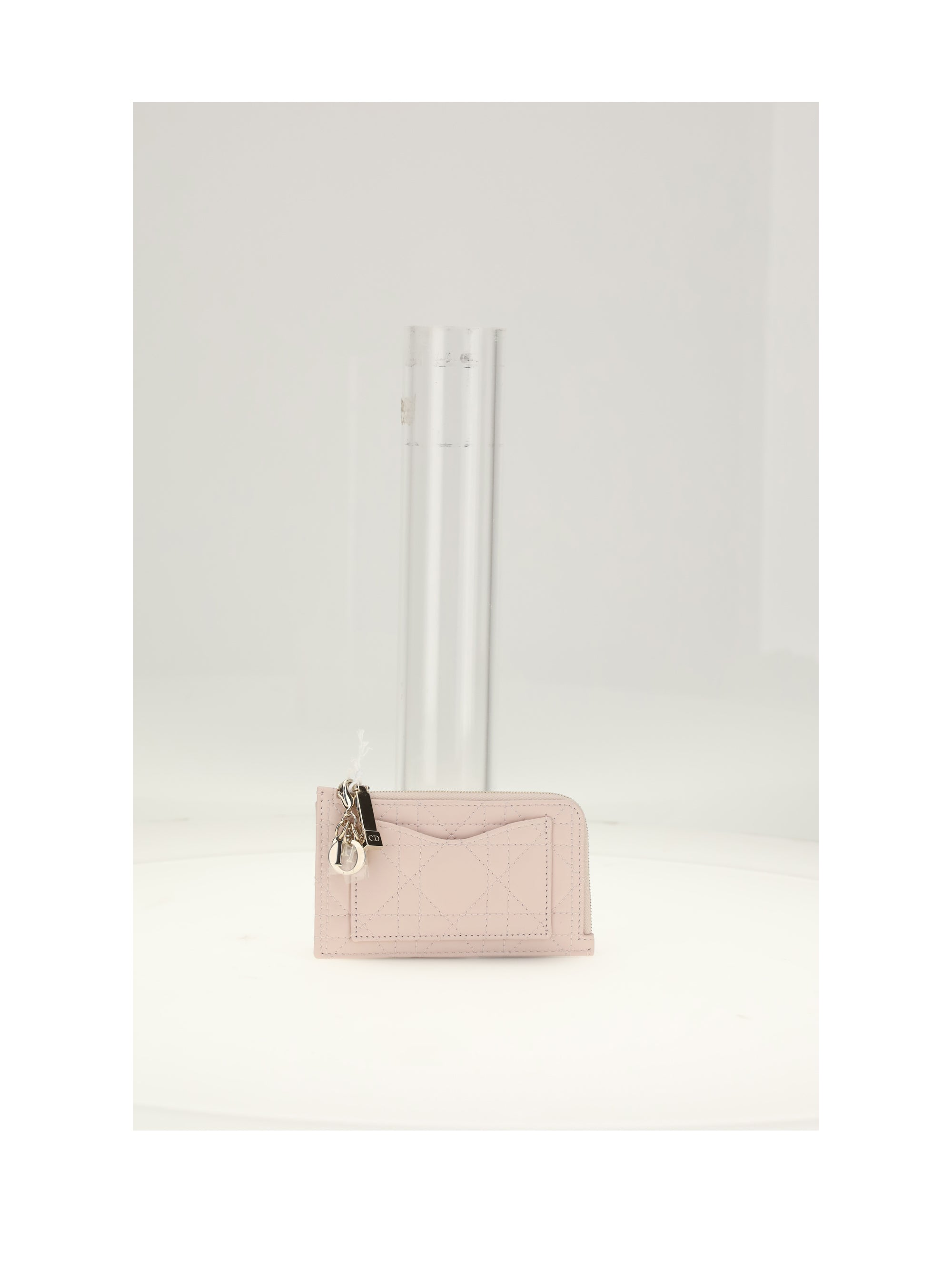 DIOR OS wallet