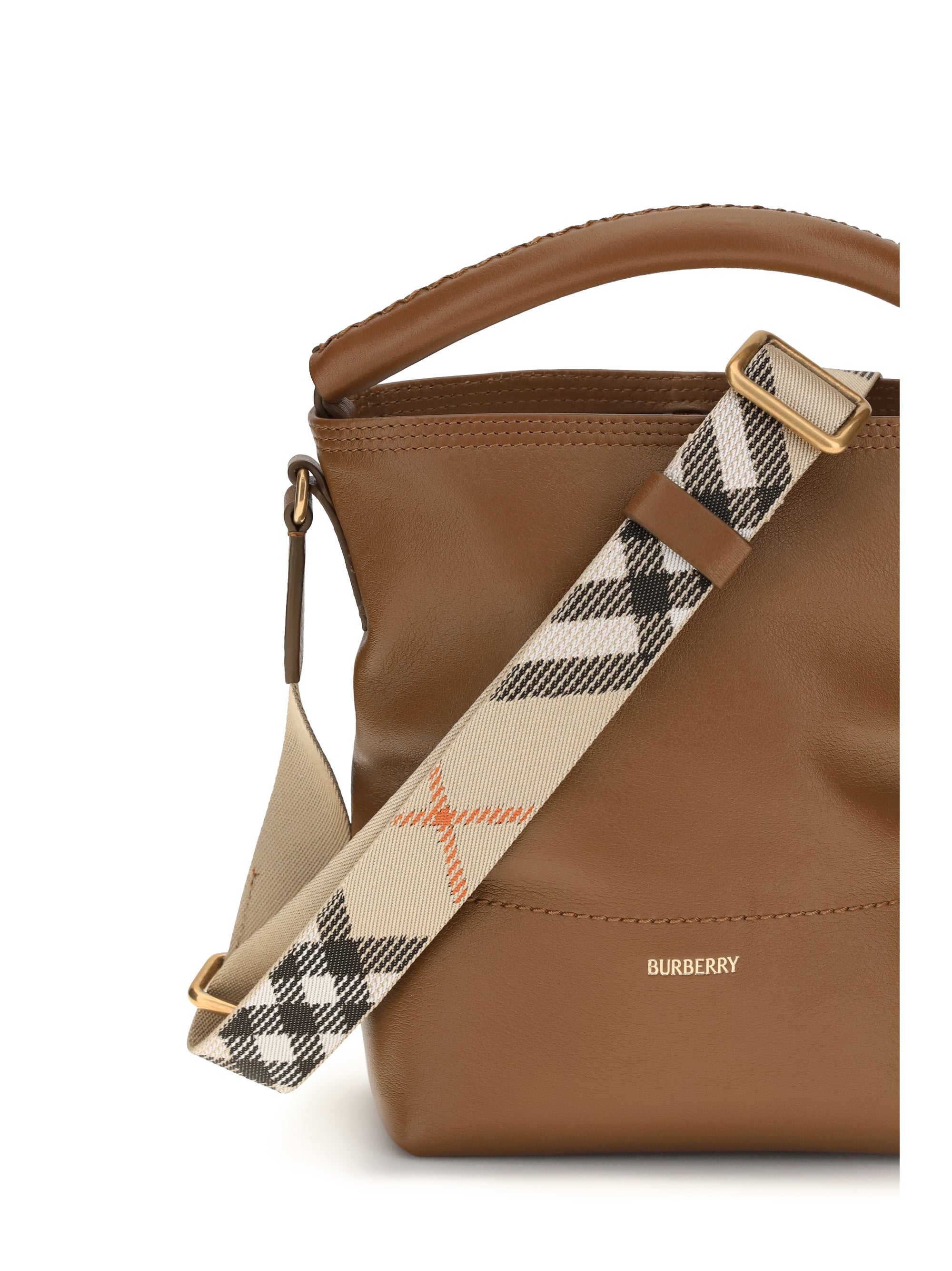 b clip bucket bag
