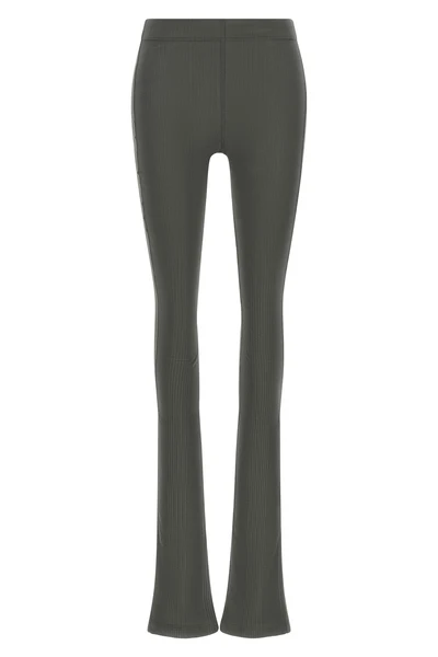 the armarium lazlo pants define a new concept of comfort through a flared silh