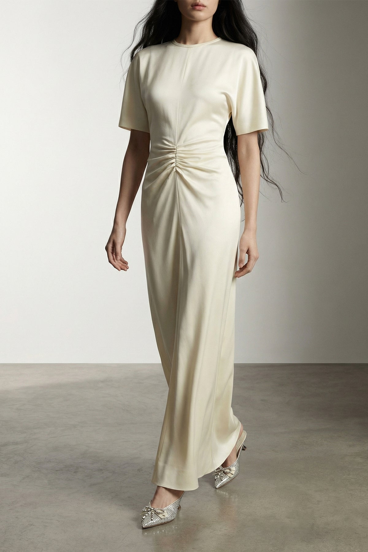 auria satin sabots