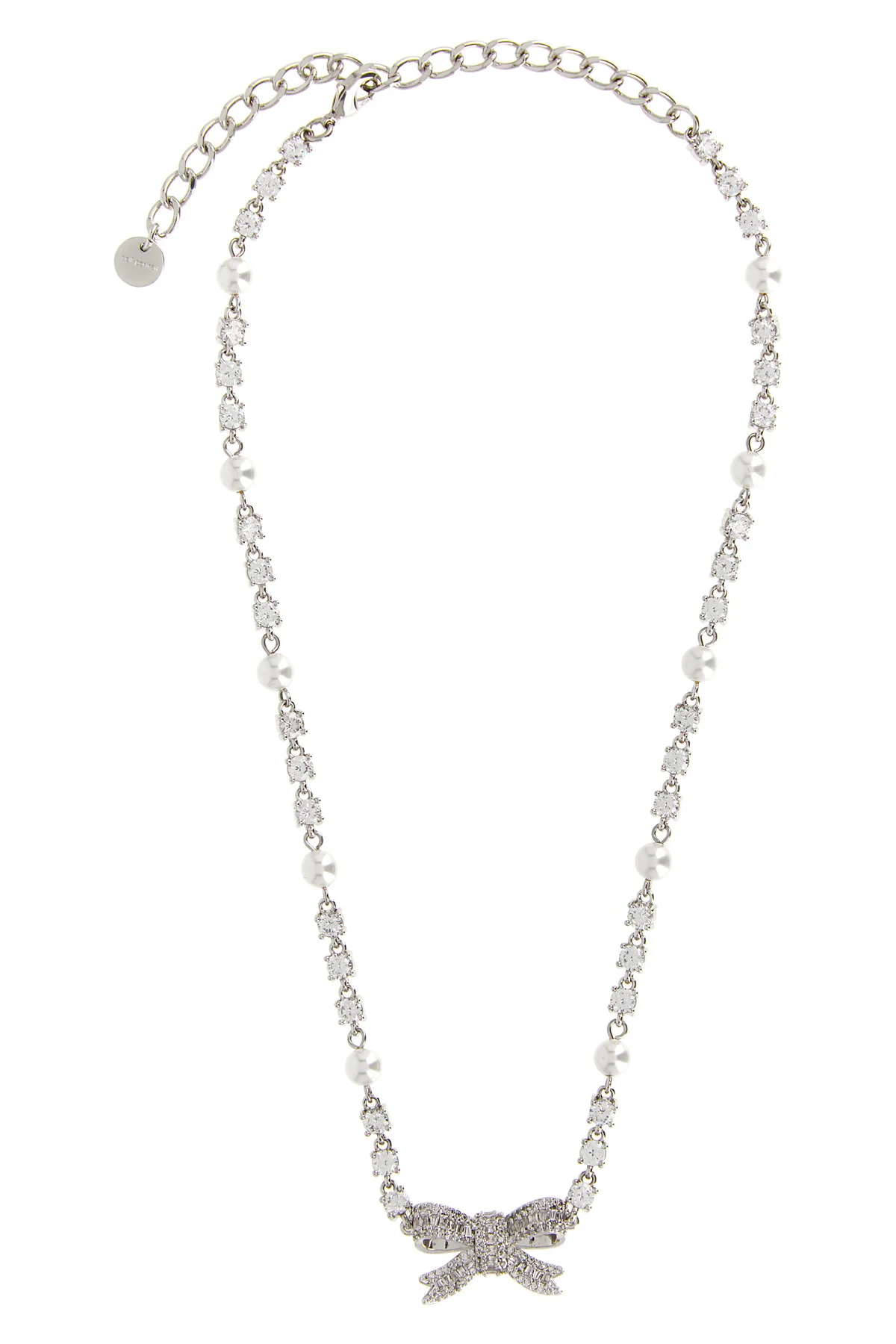 SELF PORTRAIT OS the self-portrait crystal pearl bow necklace defines the décolleté through a r