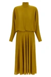 the valentino garavani dress in pure silk georgette redefines evening elegance t