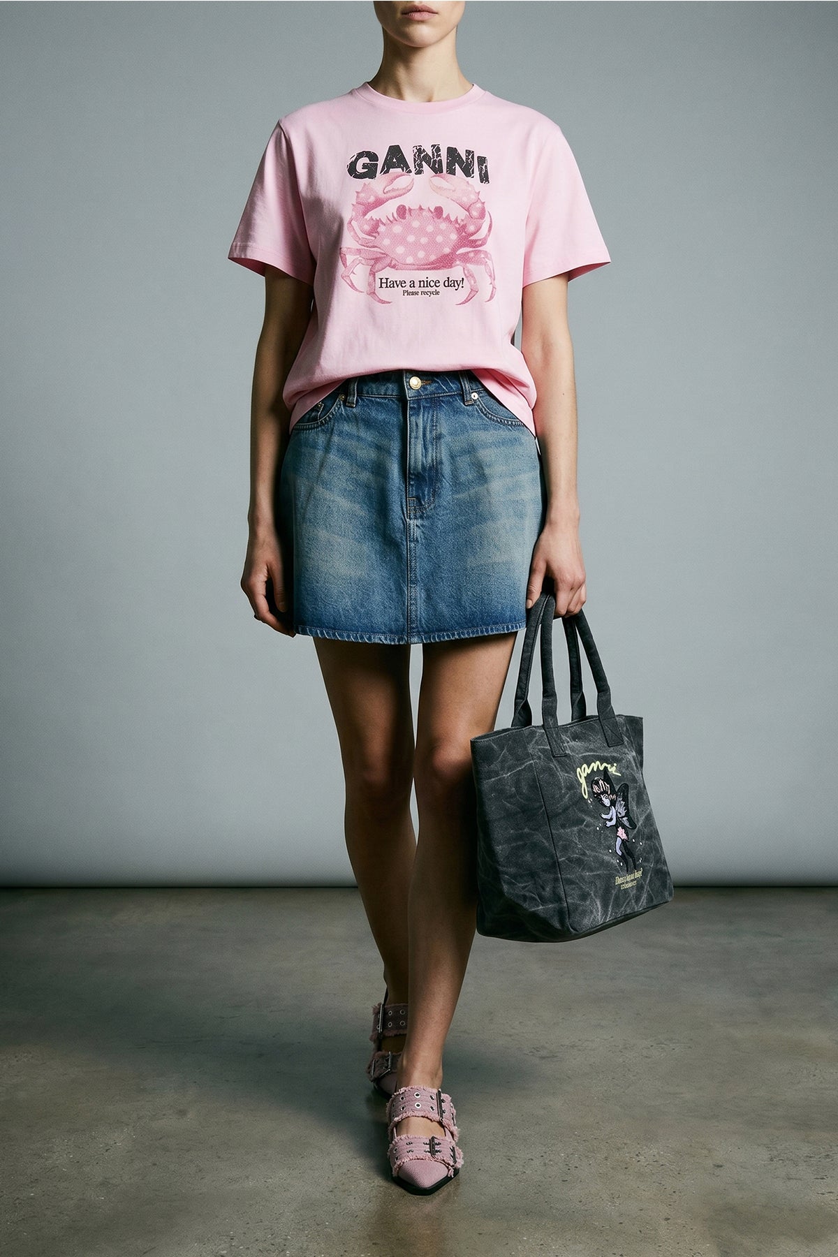 GANNI OS medium shopping bag in stone-washed canvas