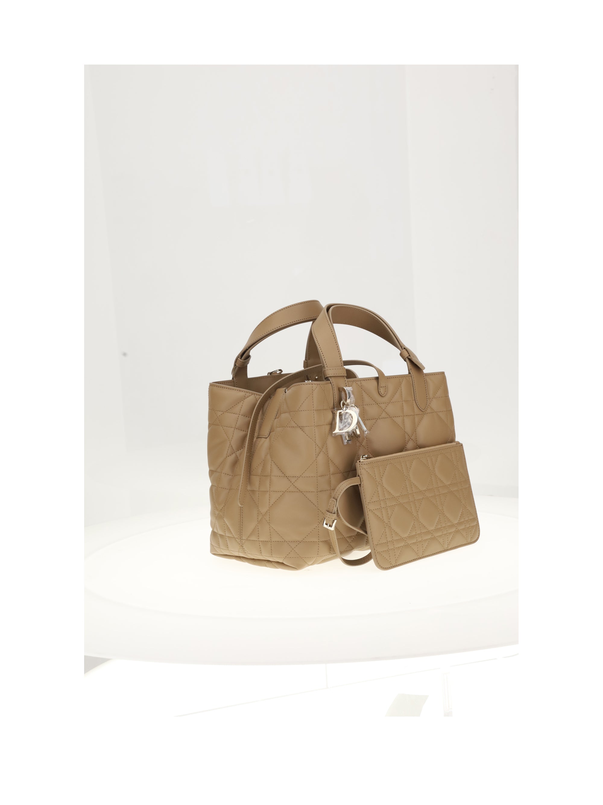 DIOR OS dior toujours m calfskin