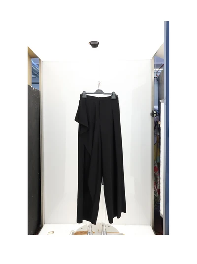 ruffle panta nero
