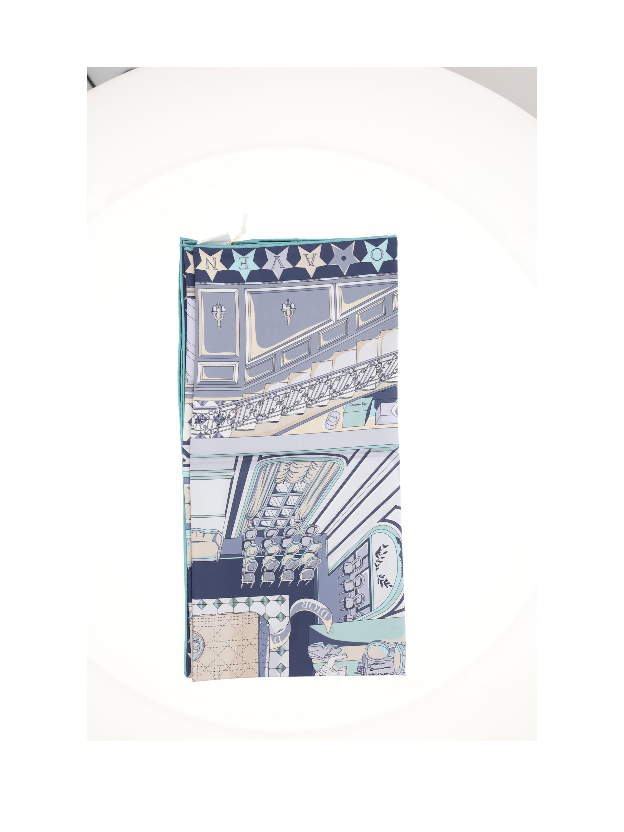 DIOR OS 90x90 inside dior avenue scarf