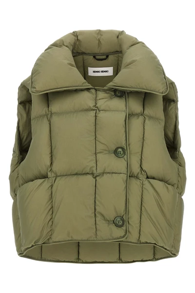 cozy cloud vest in quilted water-repellent nylon