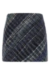 the missoni mini skirt defines an essential silhouette through a rigorous sartor