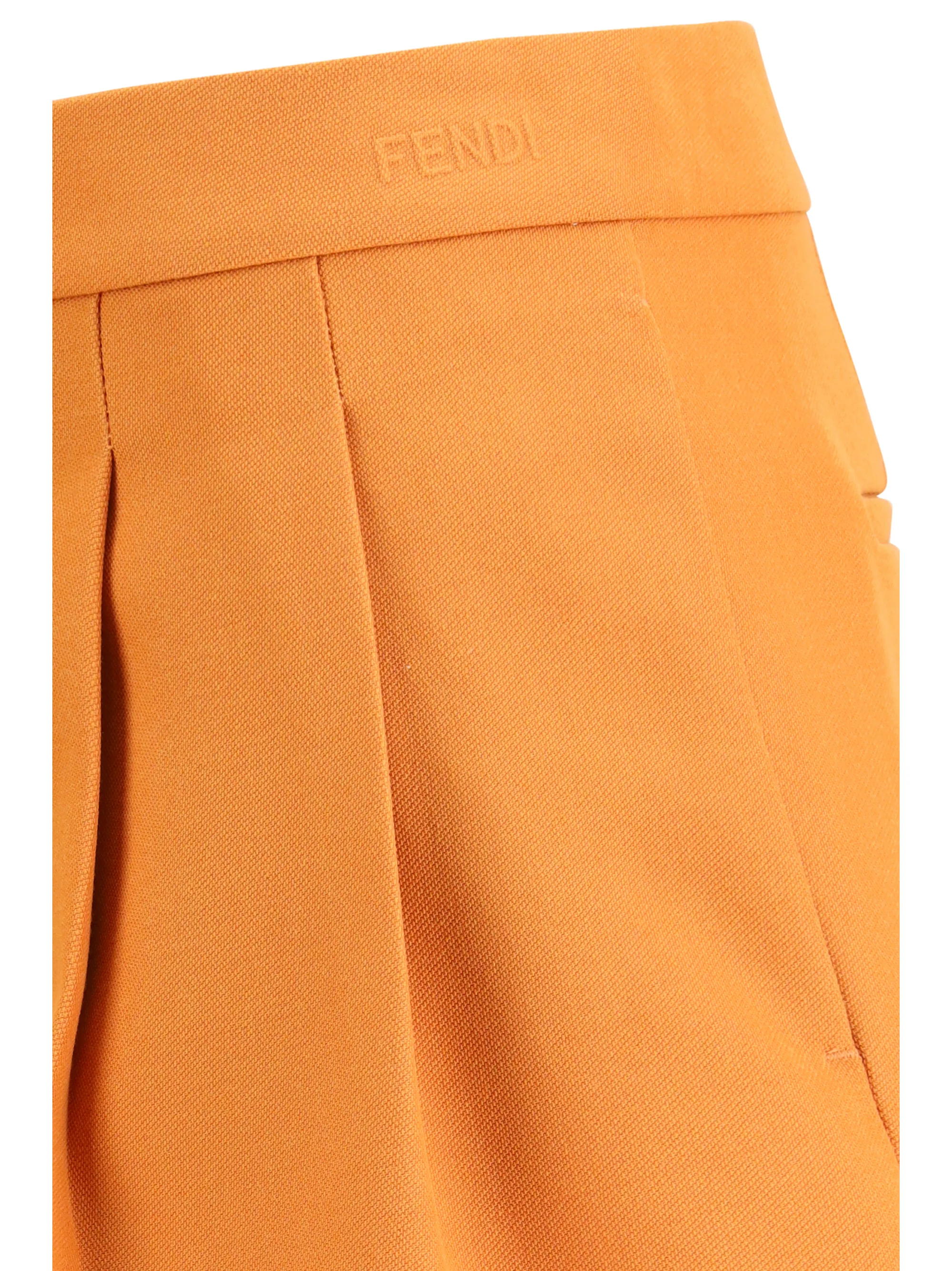 grain de poudre wool shorts