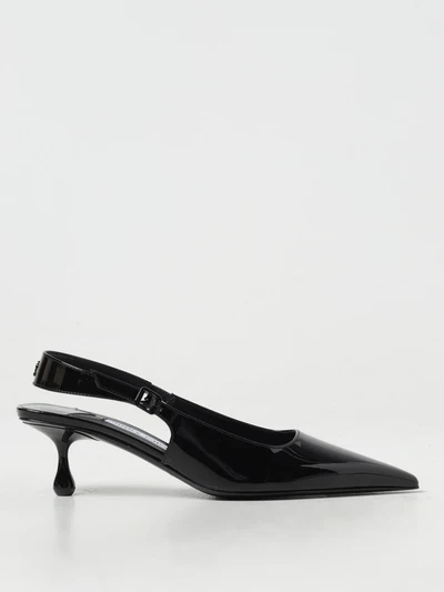 womans high heel shoes