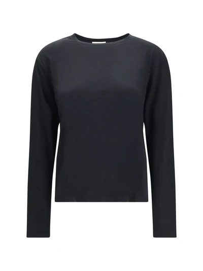 long-sleeve cotton t-shirt