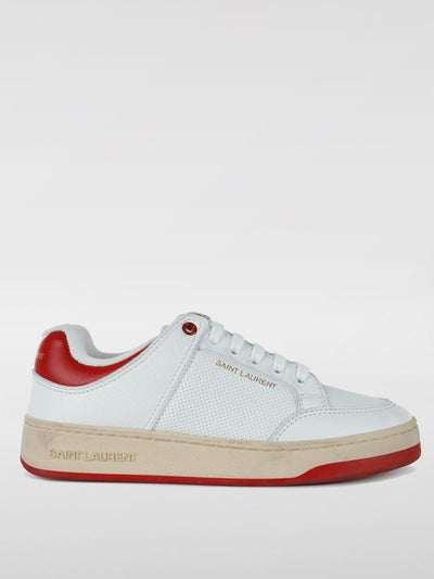 womans sneakers