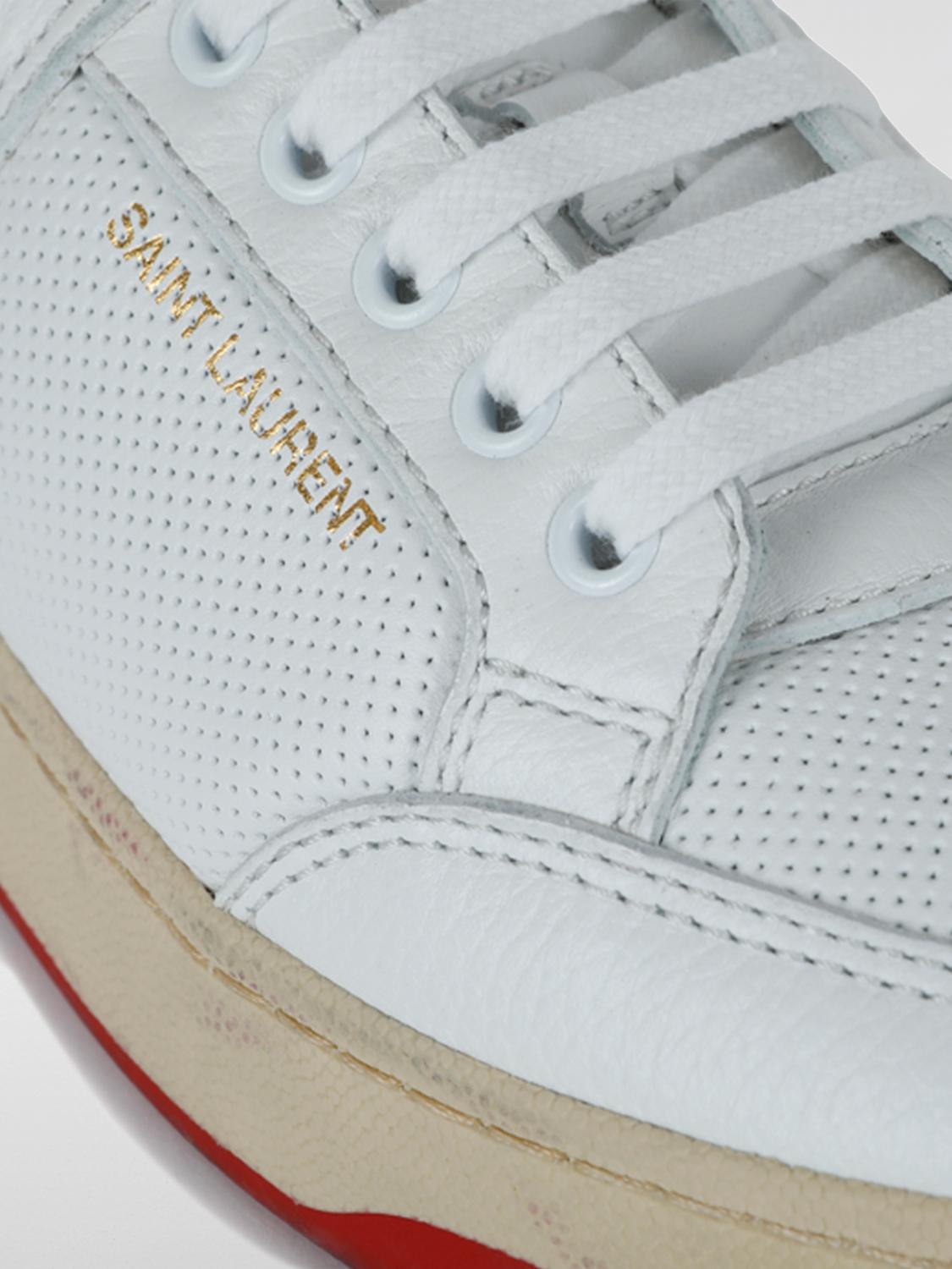 woman's sneakers