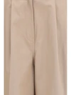 high-waisted pants