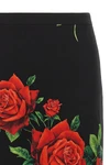 the dolce&gabbana midi skirt defines the silhouette through a pencil constructio