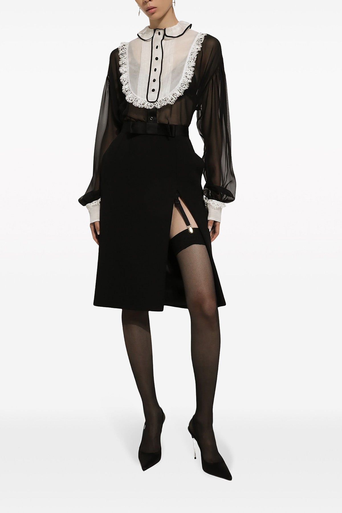 DOLCE amp; GABBANA 40 stretch wool pencil skirt