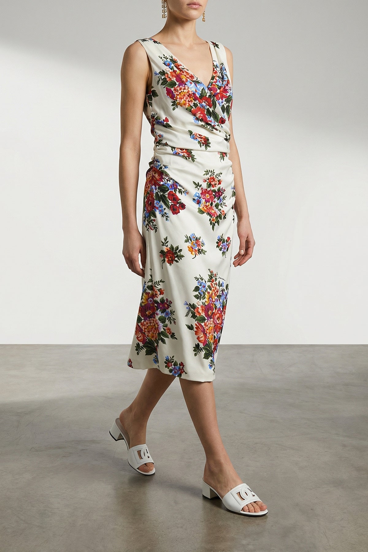 DOLCE amp; GABBANA 40 sleeveless dress in viscose satin
