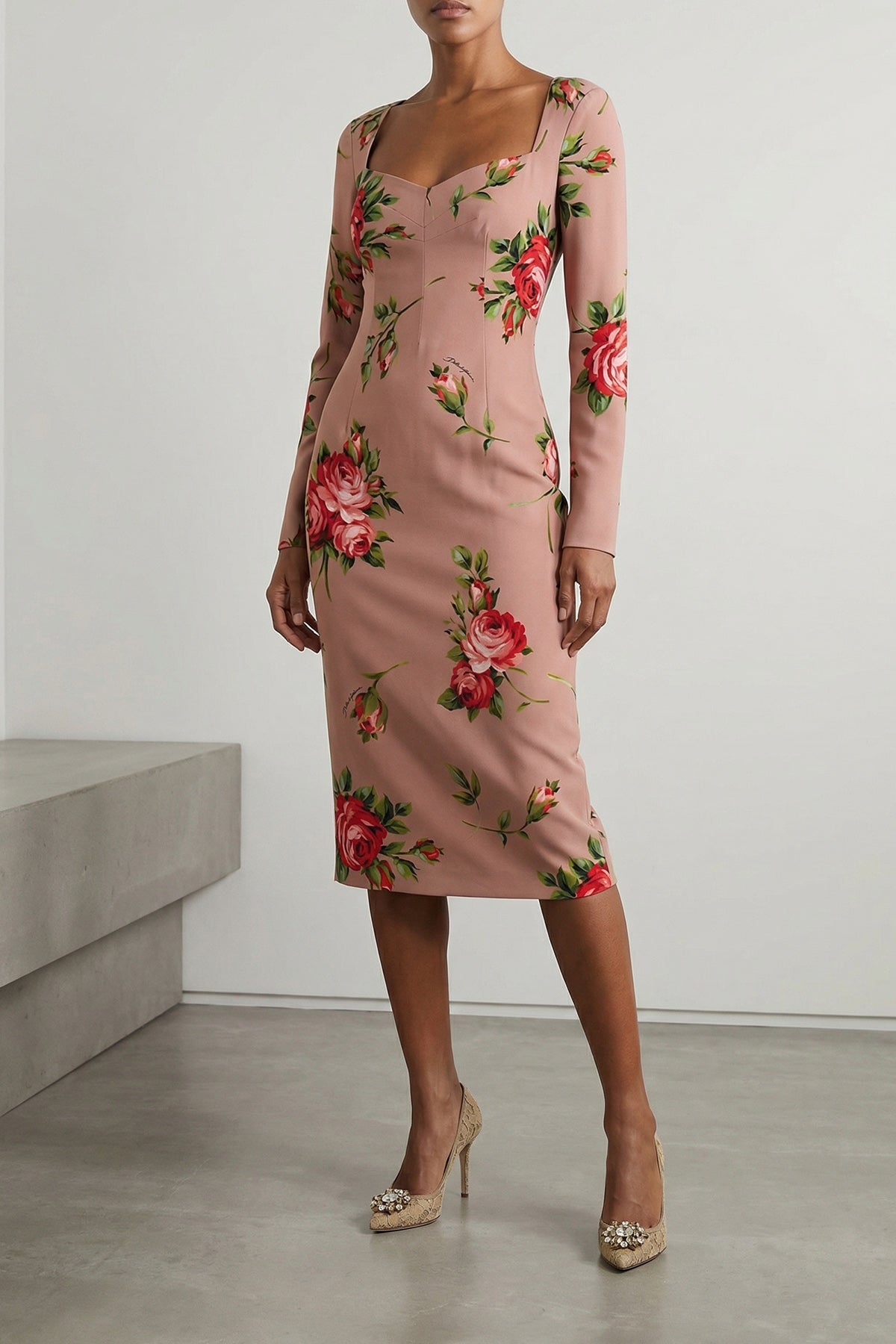 DOLCE amp; GABBANA 40 bouquet rose print silk midi dress