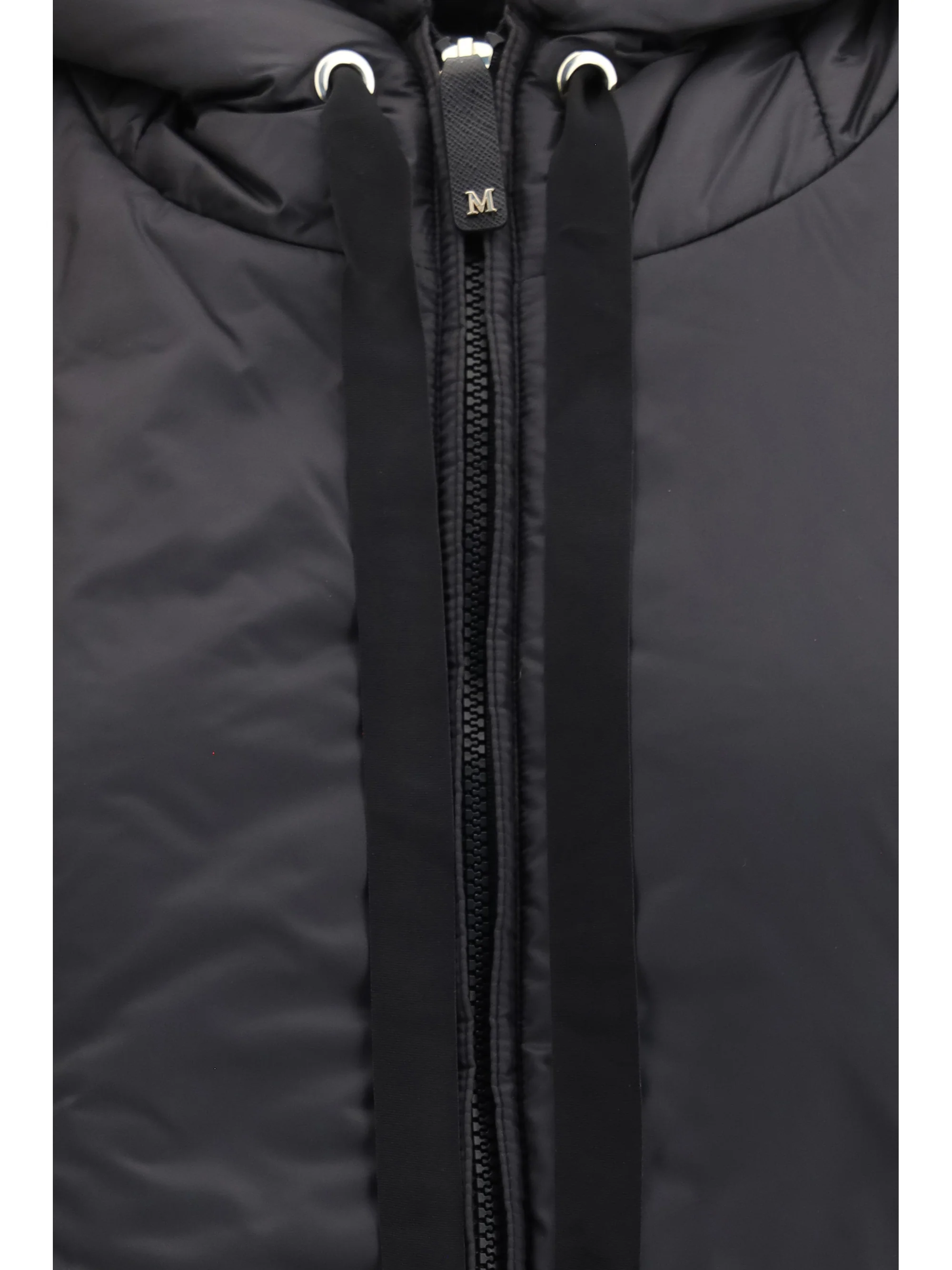 hooded padded vest in water repellent canvas