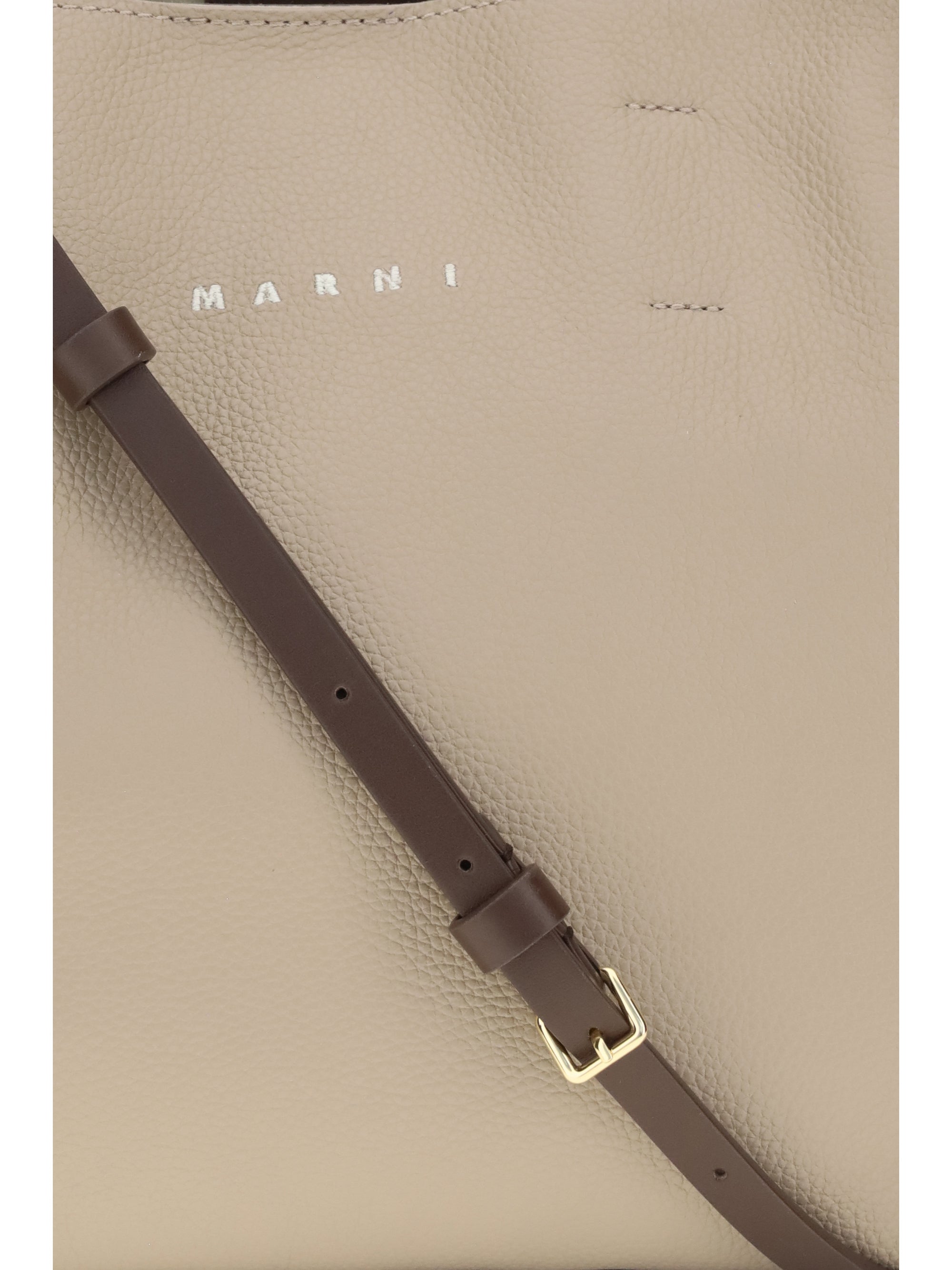 museo tote bag